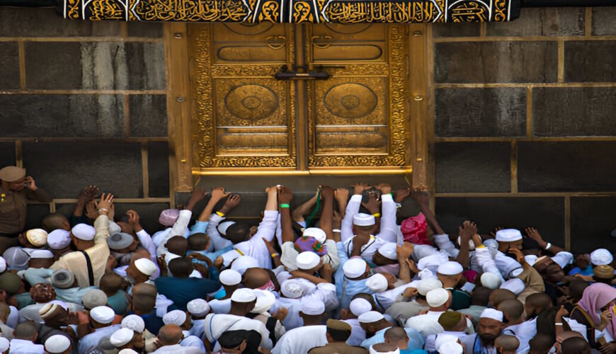أهمية عروض العمرة في محرم