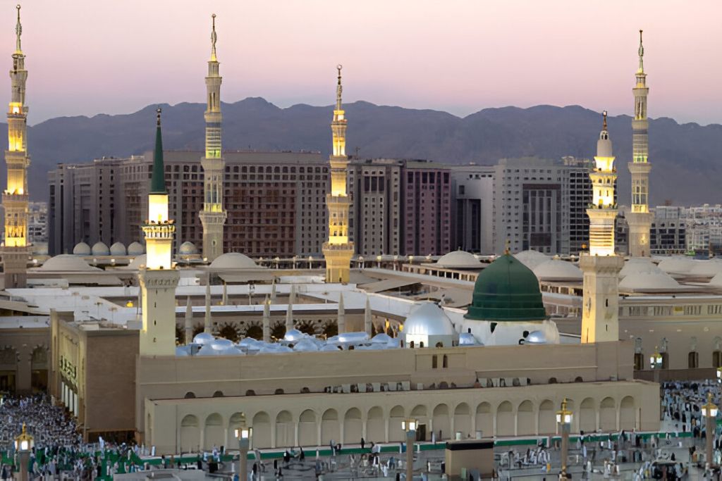 تكلفة العمرة من الدار البيضاء